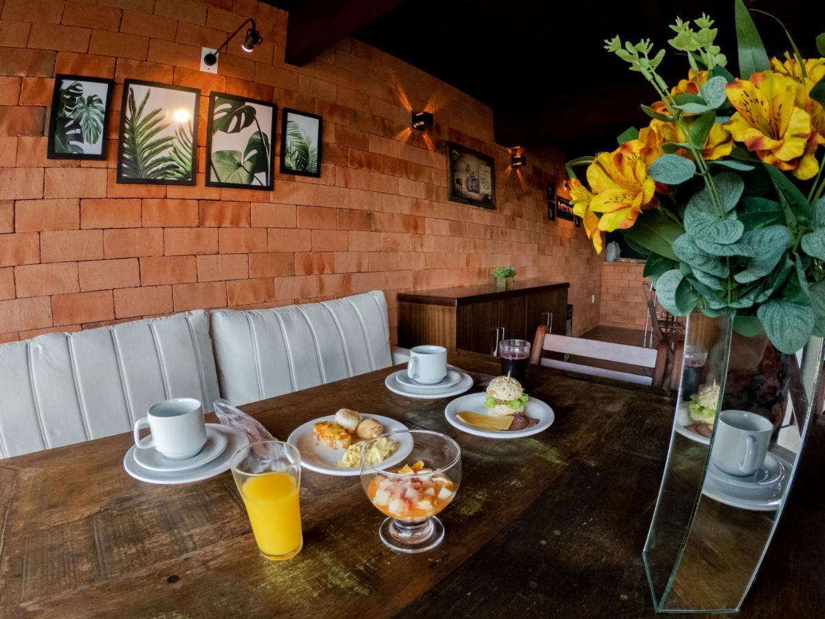 Pousada Cabanas Kaia Lua Praia do Rosa Ngoại thất bức ảnh